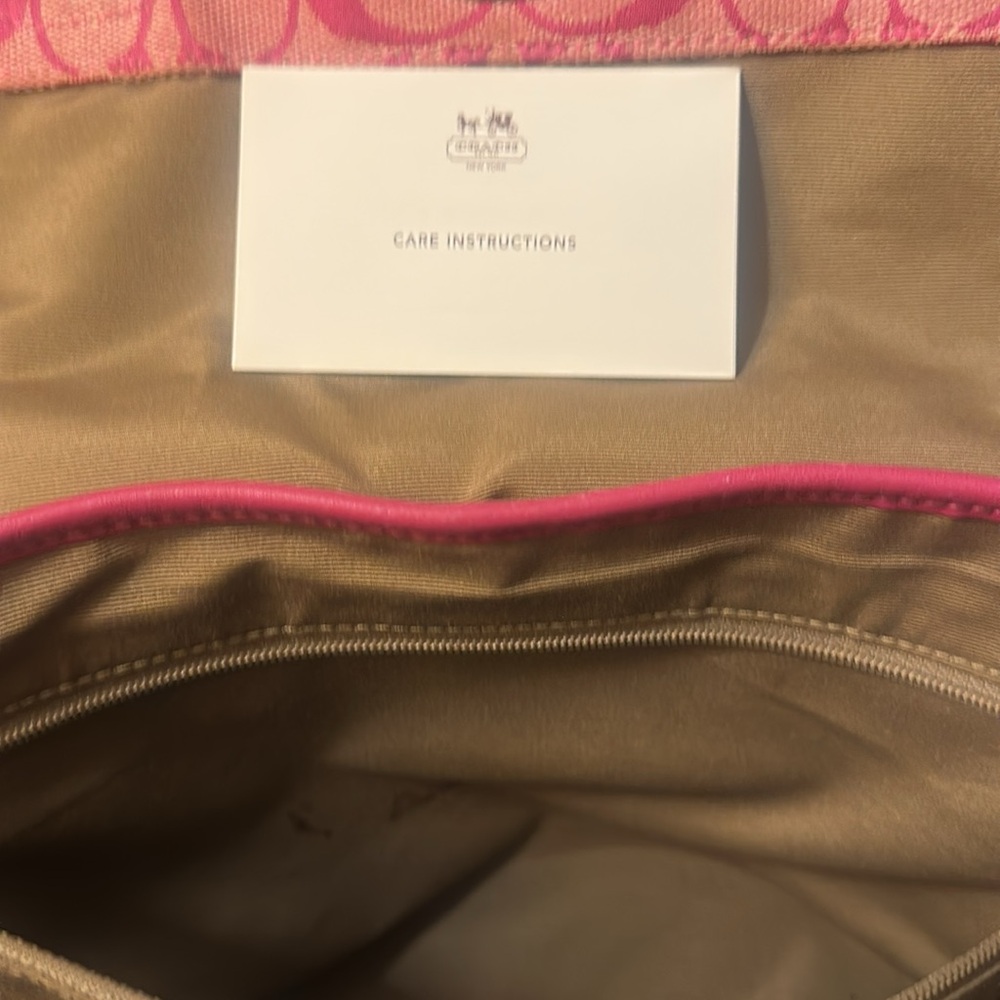 Vintage Classic Coach Satchel F13070 - Picture 8 of 10